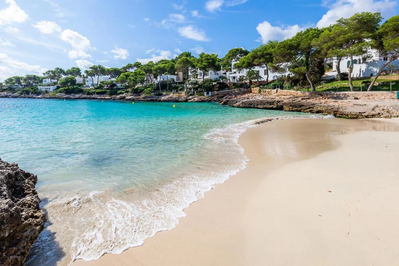 White Suites 3 Cala D´Or 0*,